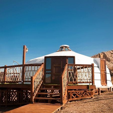 Terelj Resort Bayan Bulagiin Hural Exterior foto